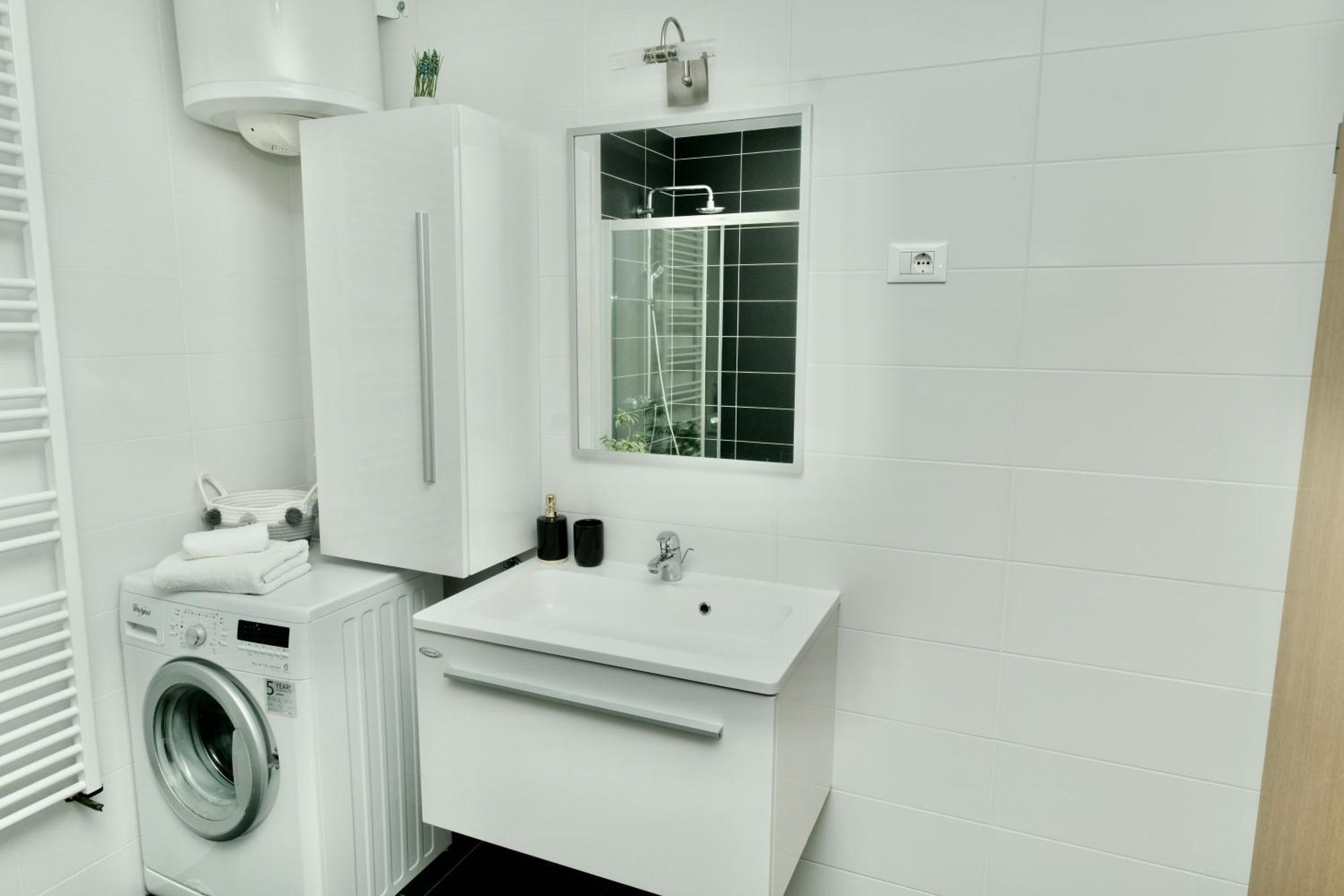 Apartment Lana Bristivica Buitenkant foto